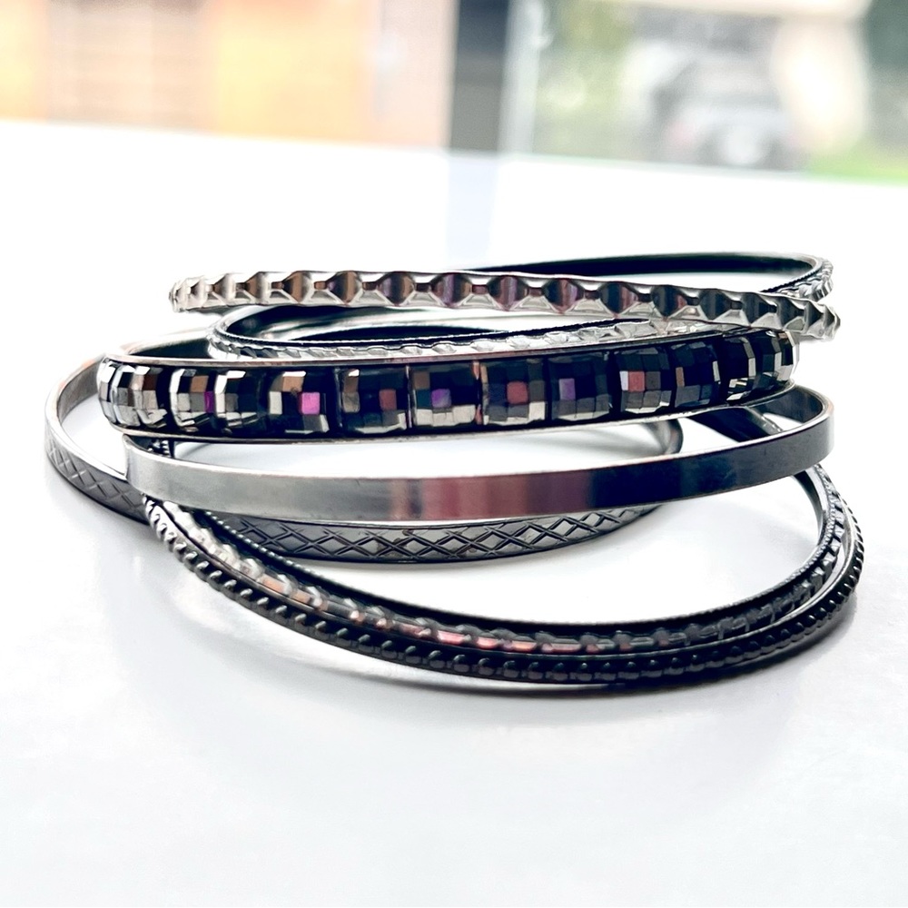 Set of Express Bangle Bracelets